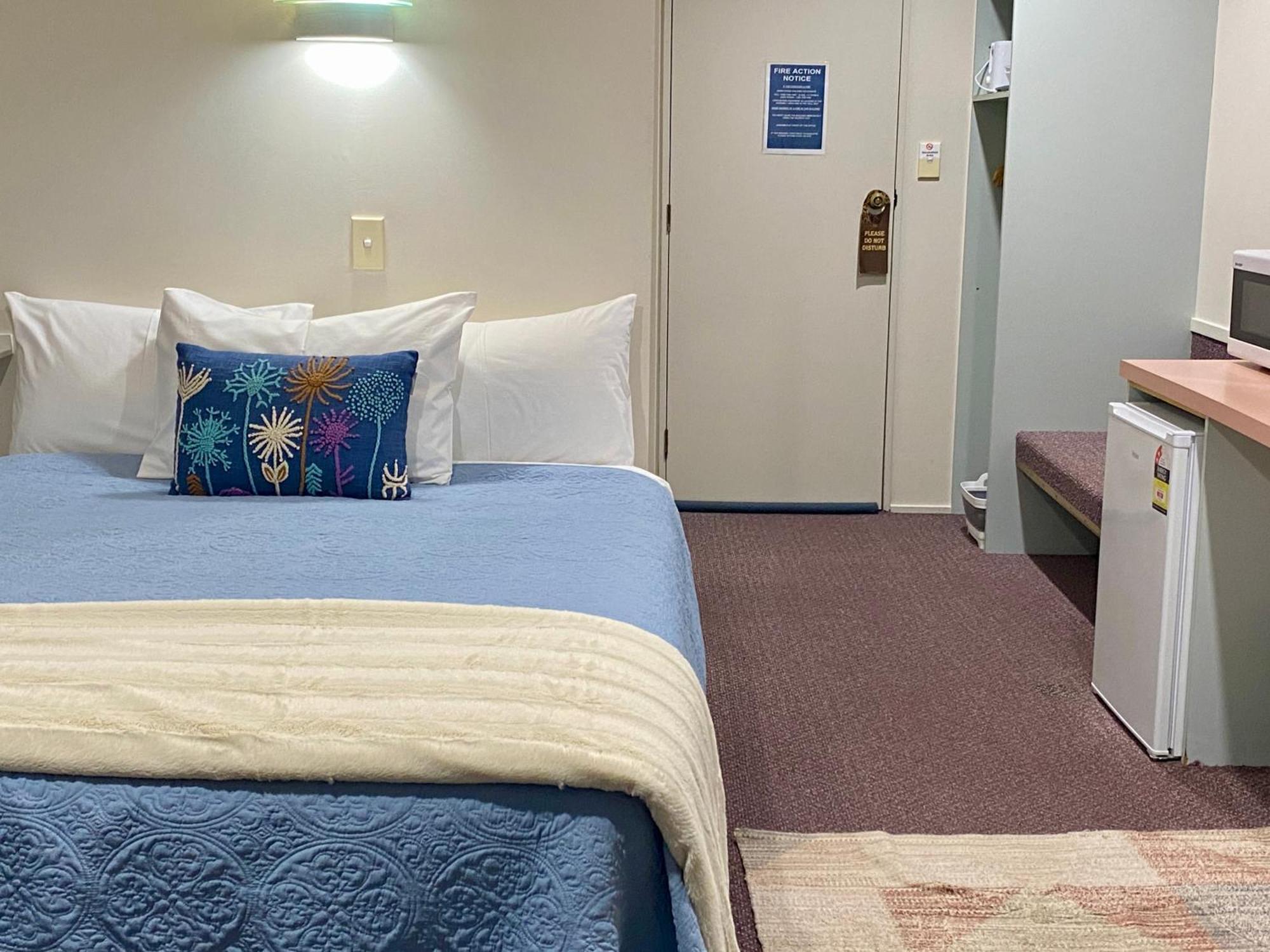 Heritage Park Lodge Haast Esterno foto